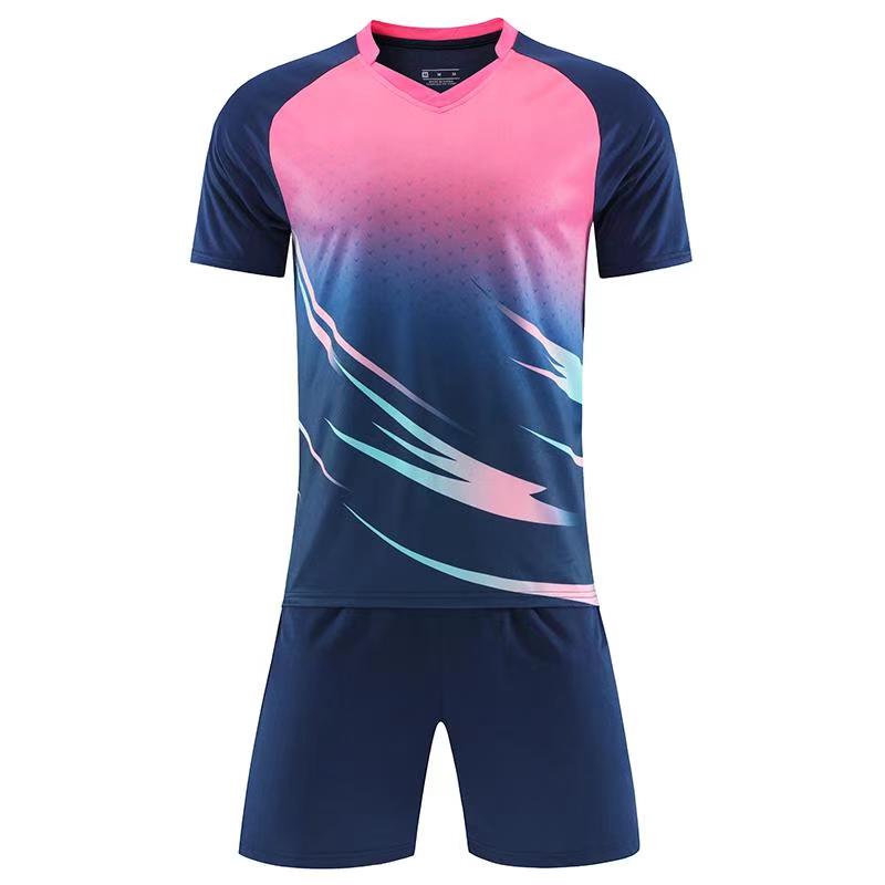 戶外運(yùn)動服訂制